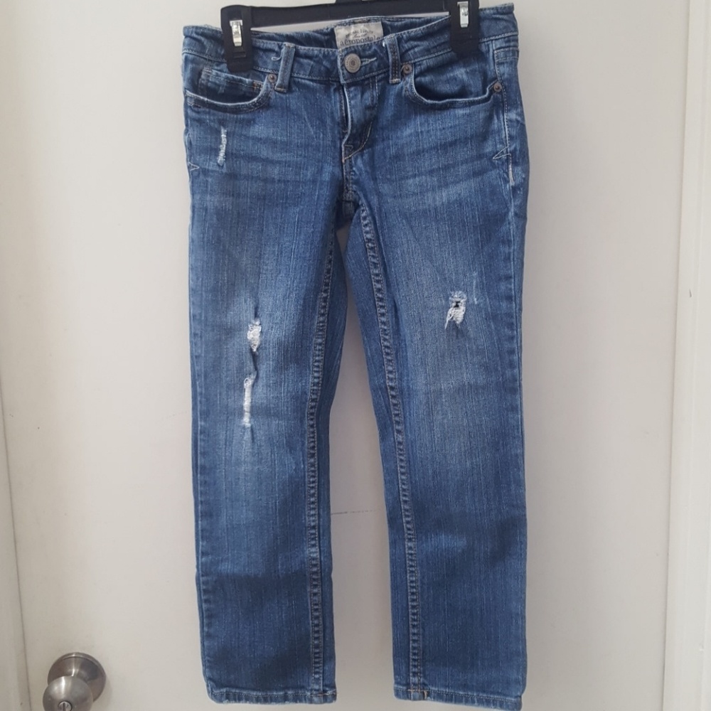 🌟Aeropostale Distressed Cropped Jeans